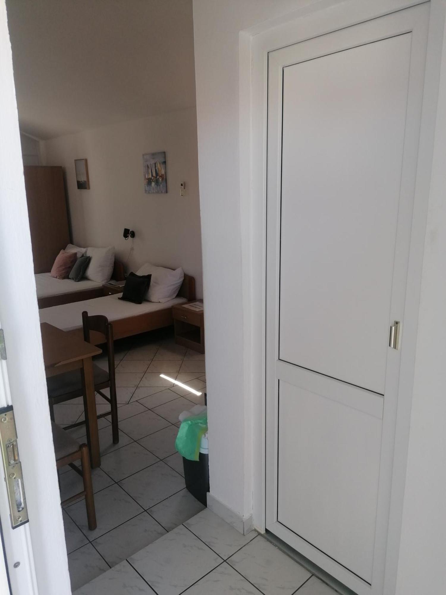 Iva Apartments ポダツァ エクステリア 写真